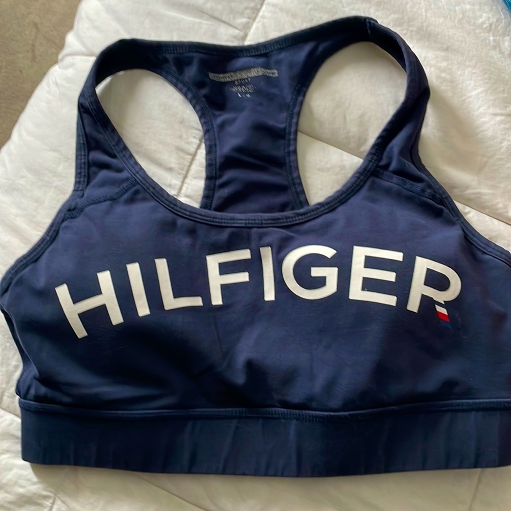 Sports bra